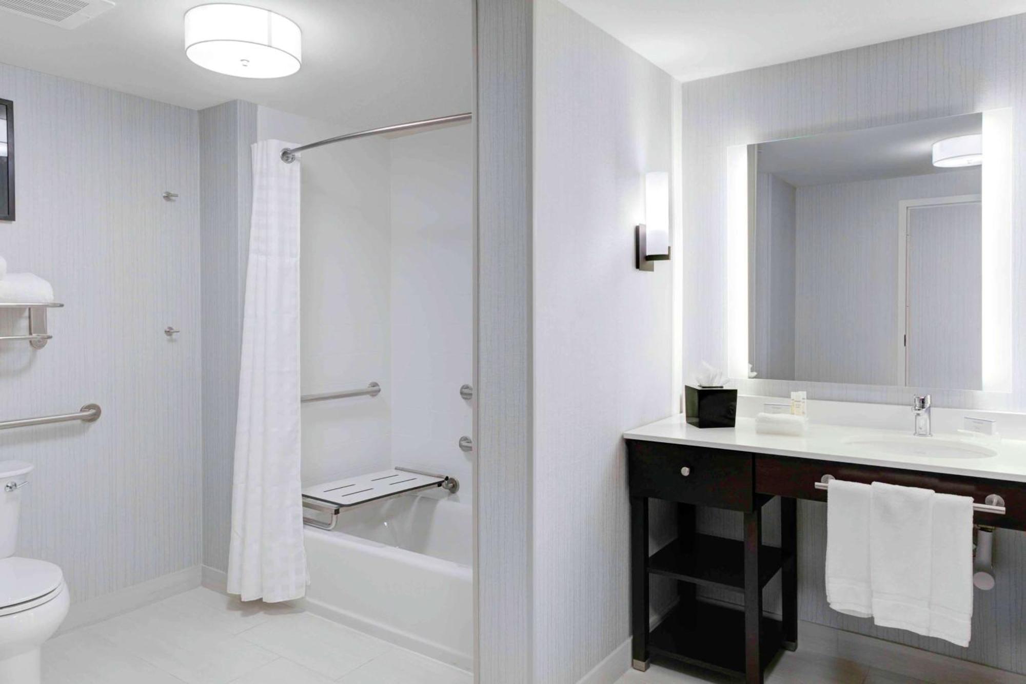 Homewood Suites By Hilton Lansing Eastwood מראה חיצוני תמונה